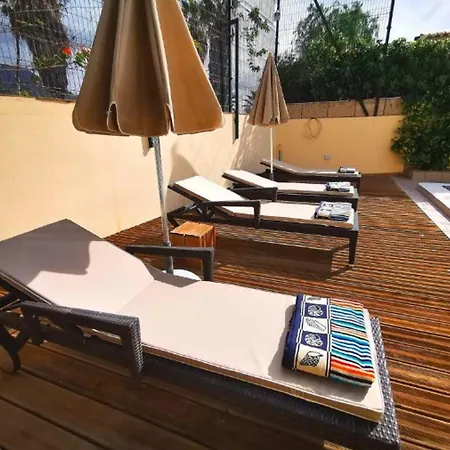 빌라 Samarina En La Prestigiosa Zona De La Caleta Golf *